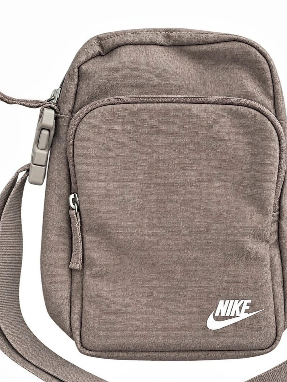 Nike Women’s Crossbody Bag